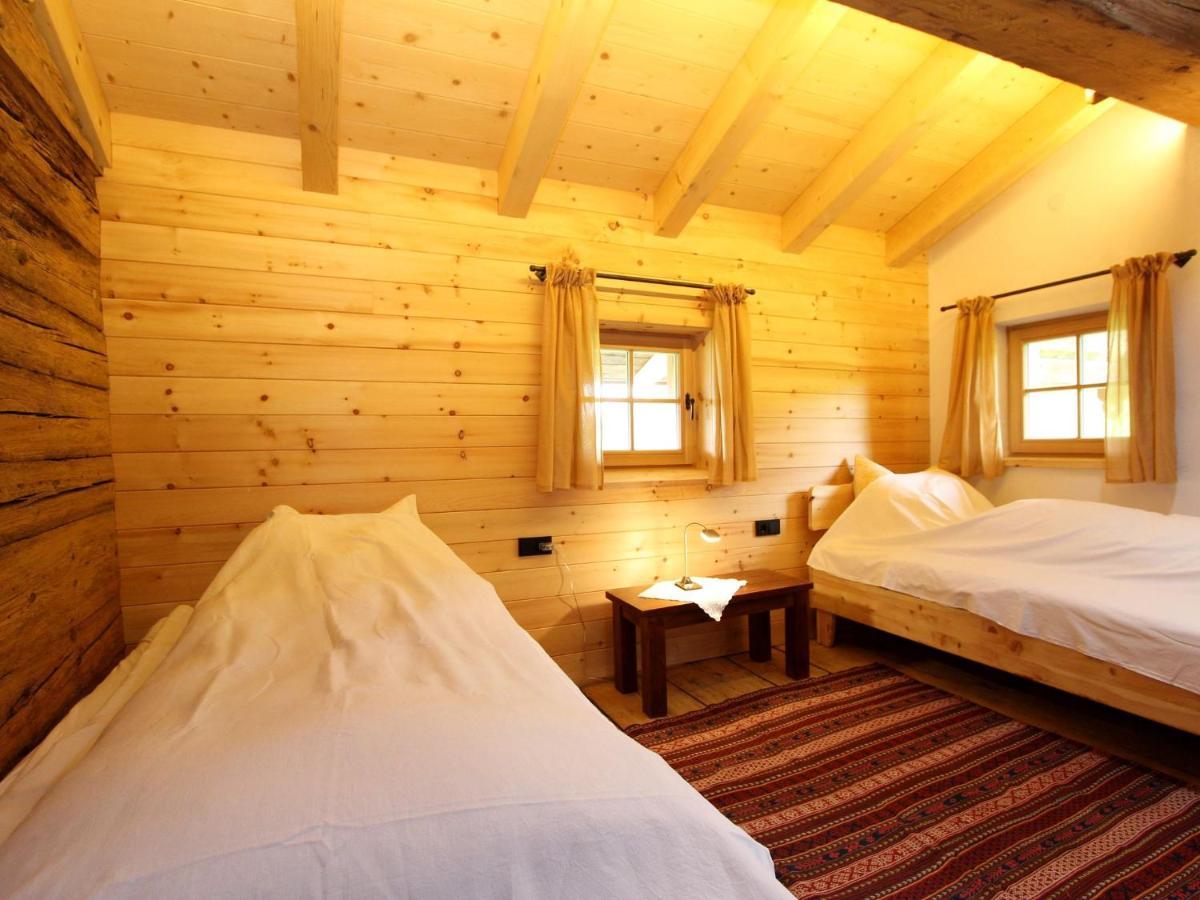 Chalet On The Ski Slope In St Johann In Tyrol Apfeldorf エクステリア 写真