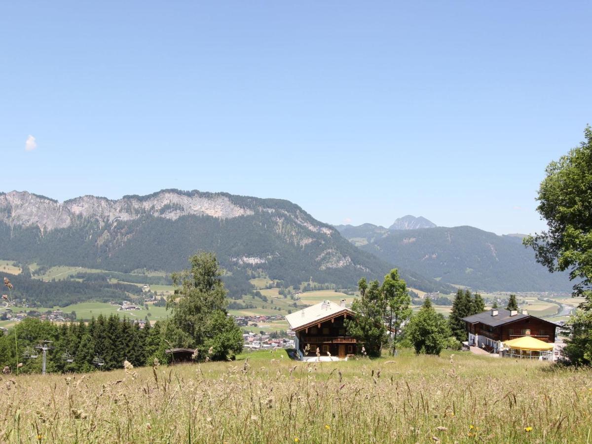 Chalet On The Ski Slope In St Johann In Tyrol Apfeldorf エクステリア 写真