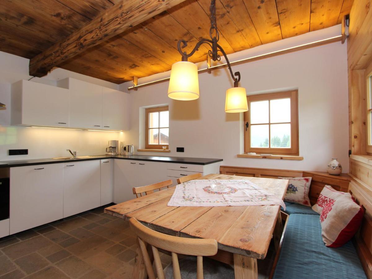 Chalet On The Ski Slope In St Johann In Tyrol Apfeldorf エクステリア 写真
